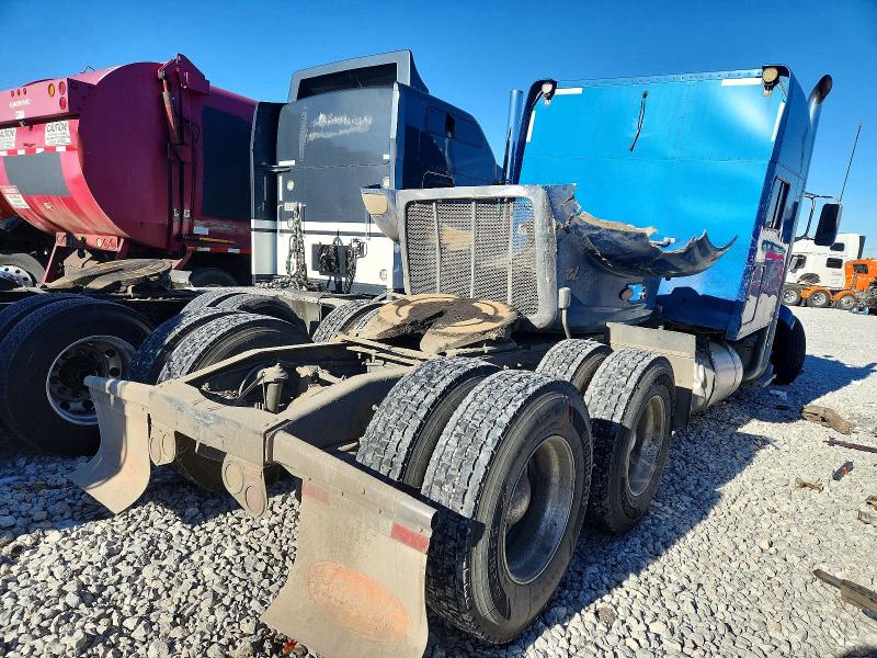 Продажа на аукционе авто 2014 Peterbilt 386, vin: 1XPHD49XXED227824, номер лота: 98196185