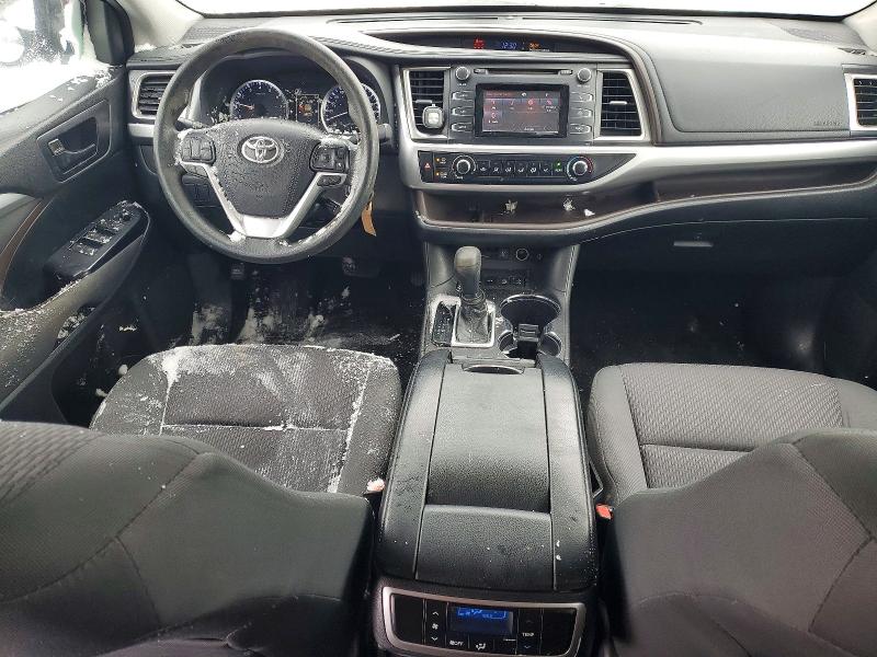 73836505 :رقم المزاد ، 5TDBZRFH6HS484488 vin ، 2017 Toyota Highlander مزاد بيع