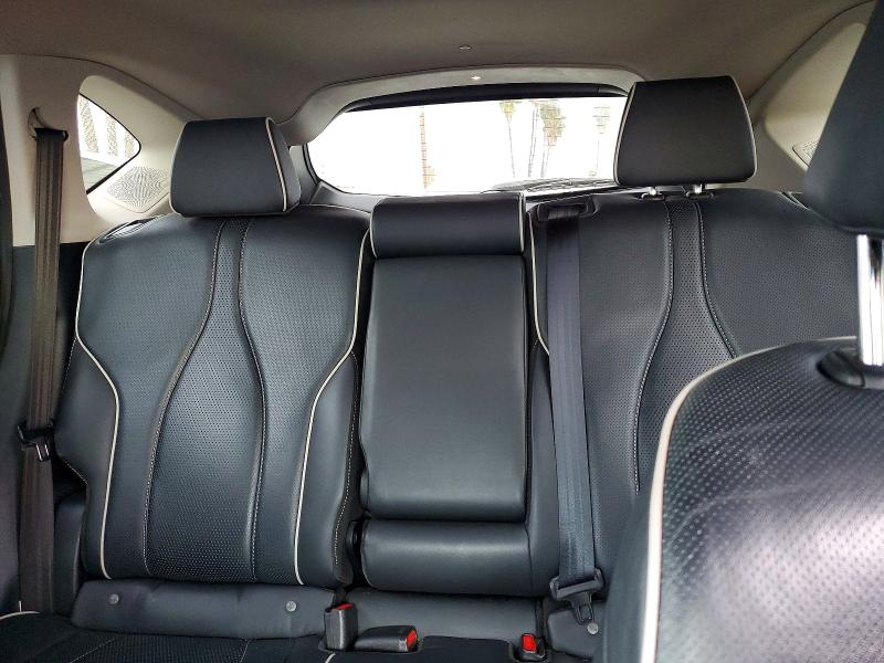 74084685 :رقم المزاد ، 5J8TC1H74LL013625 vin ، 2020 Acura Rdx مزاد بيع
