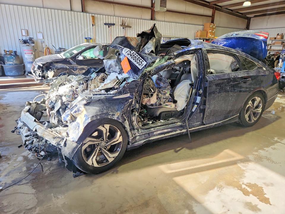 76294955 :رقم المزاد ، 1HGCV1F59KA102659 vin ، 2019 Honda Accord مزاد بيع