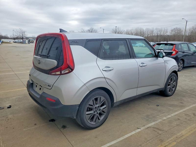 Продаж на аукціоні авто 2020 Kia Soul, vin: KNDJ33AU9L7085415, номер лоту: 98181245