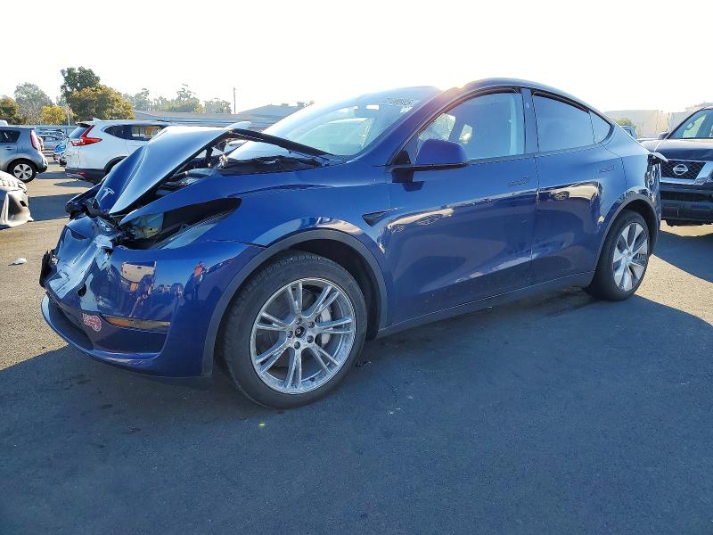 72788985 :رقم المزاد ، 7SAYGDEE6PF925729 vin ، 2023 Tesla Model Y مزاد بيع
