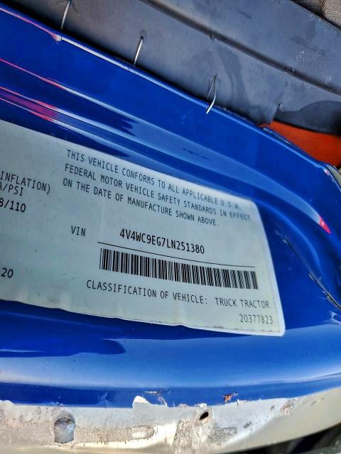 Auction sale of the 2020 Volv Vnr, vin: 4V4WC9EG7LN251380, lot number: 97306185