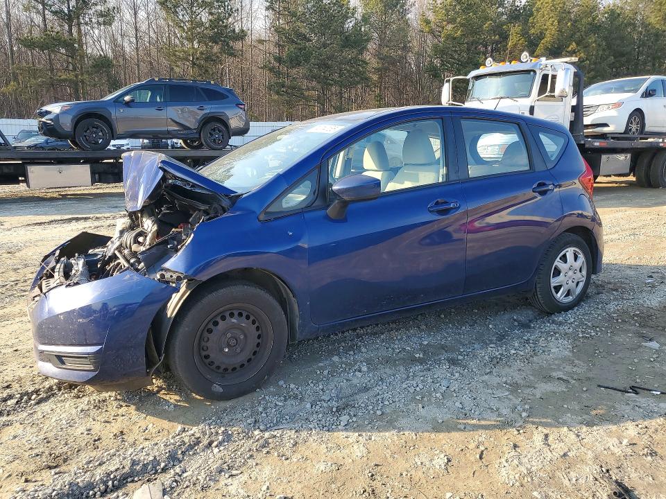 2017 Nissan Versa Note მანქანა იყიდება აუქციონზე, vin: 3N1CE2CP3HL366426, აუქციონის ნომერი: 74714155