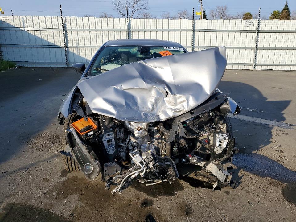 2015 Chrysler 200 მანქანა იყიდება აუქციონზე, vin: 1C3CCCAB6FN707609, აუქციონის ნომერი: 72654675