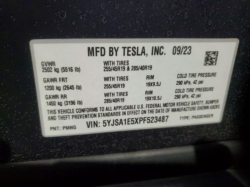 Продаж на аукціоні авто 2023 Tesla Model S, vin: 5YJSA1E5XPF523487, номер лоту: 74408385