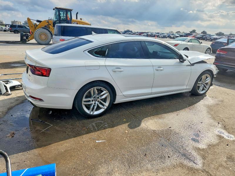 Aukcja sprzedaży 2019 Audi A5, vin: WAUANCF53KA065378, numer aukcji: 99717245