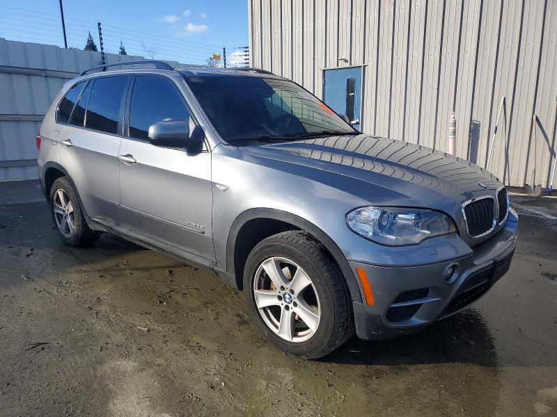 2013 Bmw X5 Xdrive3 მანქანა იყიდება აუქციონზე, vin: 5UXZV4C55D0G51932, აუქციონის ნომერი: 99574735