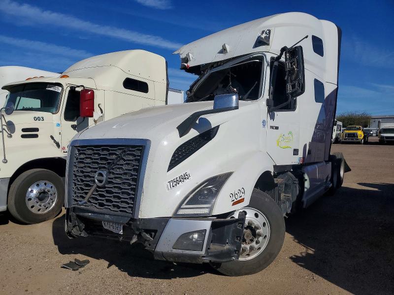 Продаж на аукціоні авто 2021 Volvo Vnl, vin: 4V4NC9EH8MN275676, номер лоту: 72564945