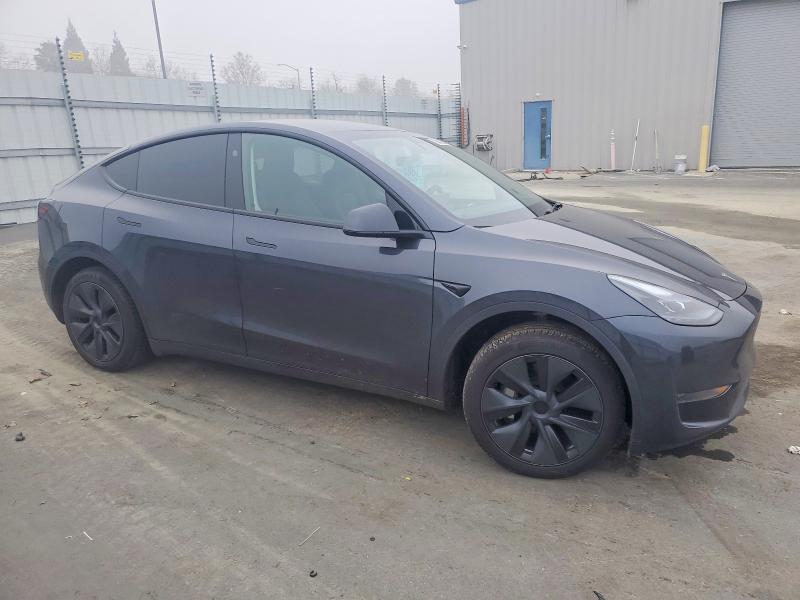 2024 Tesla Model Y მანქანა იყიდება აუქციონზე, vin: 7SAYGDED0RF121159, აუქციონის ნომერი: 73942855