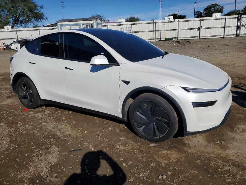 72224295 :رقم المزاد ، 7SAYGDED0TF414583 vin ، 2026 Tesla Model Y مزاد بيع