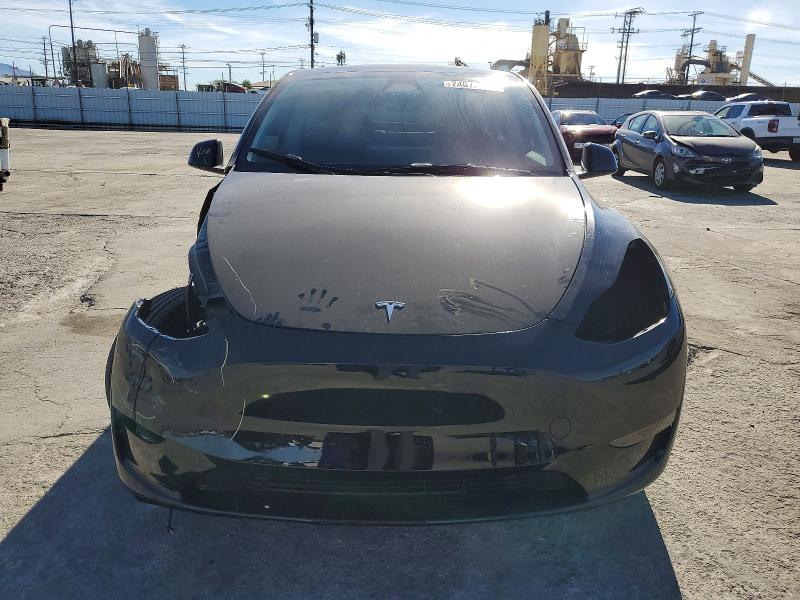 74077455 :رقم المزاد ، 7SAYGDED7SF226674 vin ، 2025 Tesla Model Y مزاد بيع