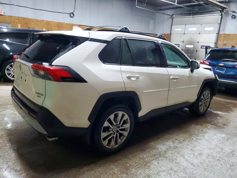 97776765 :رقم المزاد ، 2T3N1RFVXNW291958 vin ، 2022 Toyota Rav4 مزاد بيع