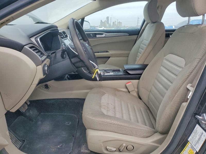 75453155 :رقم المزاد ، 3FA6P0LU9KR207077 vin ، 2019 Ford Fusion Se مزاد بيع