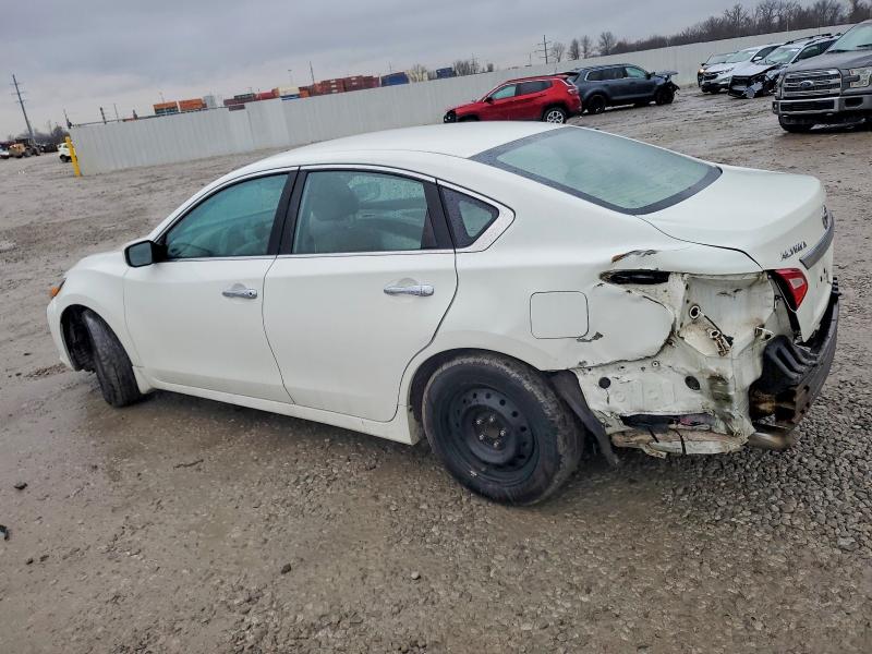 2017 Nissan Altima მანქანა იყიდება აუქციონზე, vin: 1N4AL3AP3HC222525, აუქციონის ნომერი: 72768625