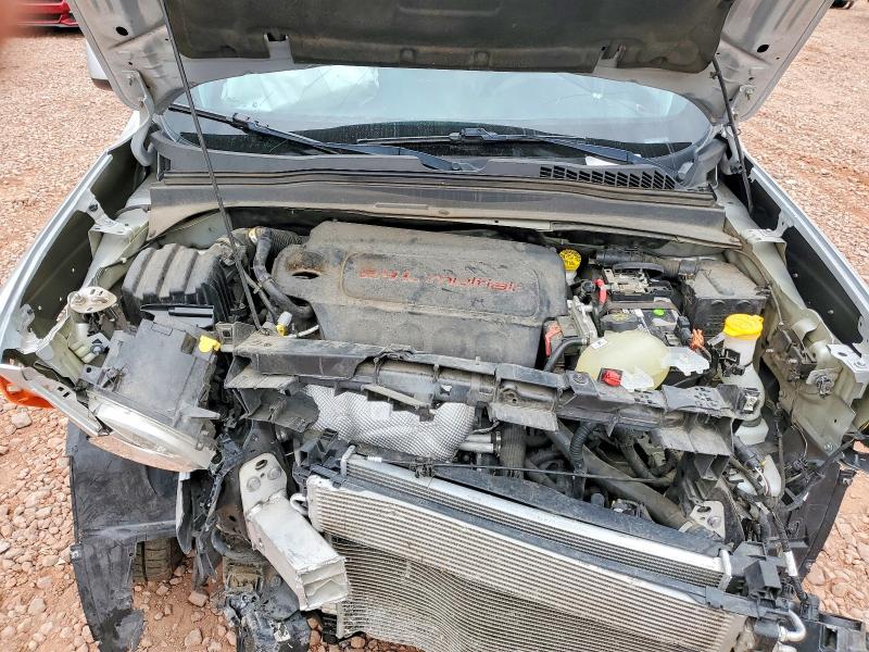 Продаж на аукціоні авто 2018 Jeep Renegade, vin: ZACCJABB8JPJ58125, номер лоту: 99380975