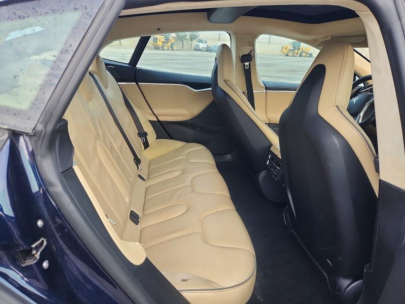 72337515 :رقم المزاد ، 5YJSA1CP1DFP09872 vin ، 2013 Tesla Model S مزاد بيع