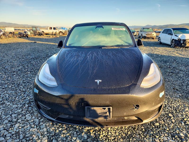 72206615 :رقم المزاد ، 5YJYGAEE6MF271788 vin ، 2021 Tesla Model Y مزاد بيع