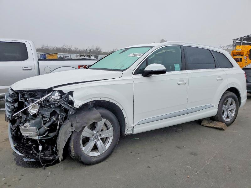 73969295 :رقم المزاد ، WA1AHAF7XJD041263 vin ، 2018 Audi Q7 مزاد بيع