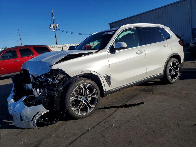 75053815 :رقم المزاد ، 5UX23EU09T9265991 vin ، 2026 Bmw X5 مزاد بيع