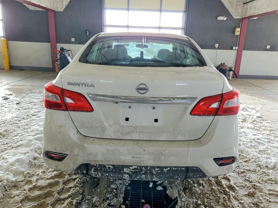Продаж на аукціоні авто 2019 Nissan Sentra S, vin: 3N1AB7APXKY260971, номер лоту: 74986245