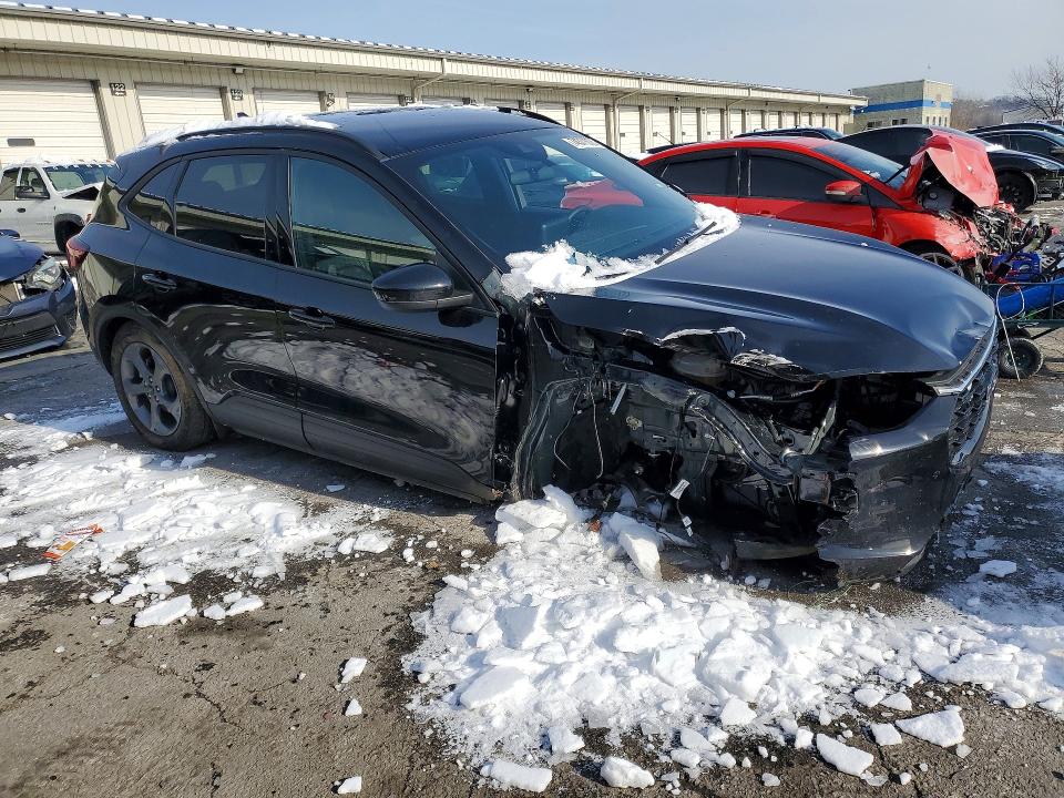 2025 Ford Escape St Line Select მანქანა იყიდება აუქციონზე, vin: 1FMCU9NAXSUB33024, აუქციონის ნომერი: 74371075