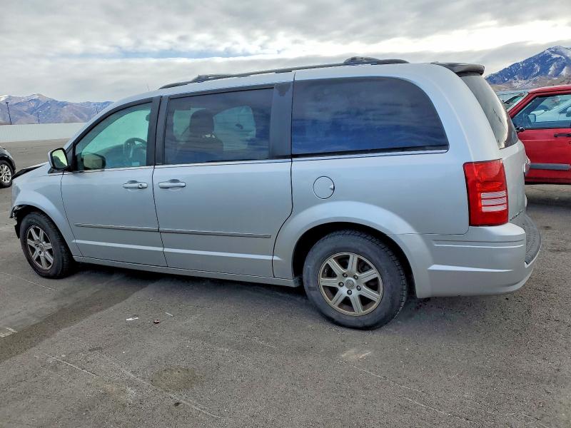 73742015 :رقم المزاد ، 2A4RR5D1XAR306881 vin ، 2010 Chrysler Town & Country مزاد بيع