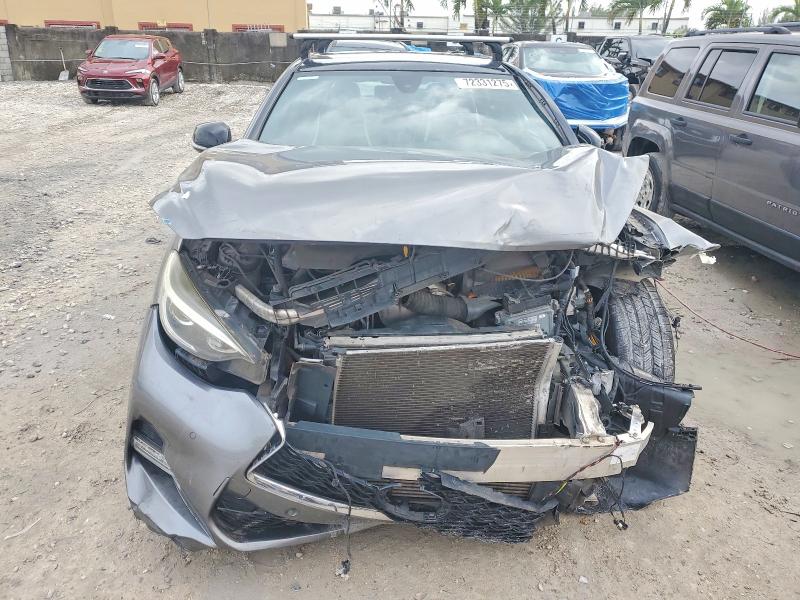 72331275 :رقم المزاد ، SJKCH5CP9HA018902 vin ، 2017 Infiniti Qx30 Base مزاد بيع