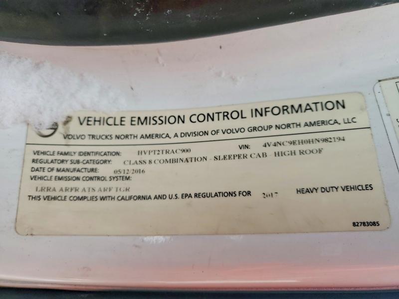 2017 Volvo Vnl მანქანა იყიდება აუქციონზე, vin: 4V4NC9EH0HN982194, აუქციონის ნომერი: 98573395