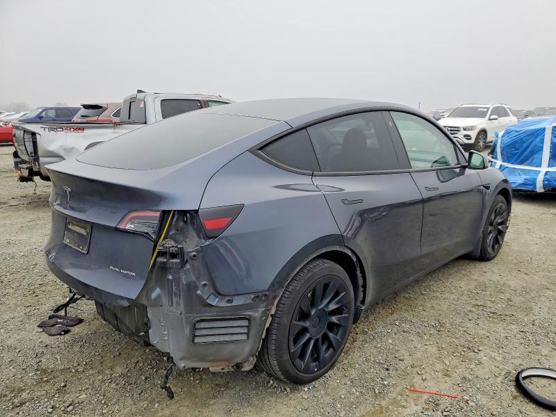2023 Tesla Model Y მანქანა იყიდება აუქციონზე, vin: 7SAYGAEE7PF767013, აუქციონის ნომერი: 73746615
