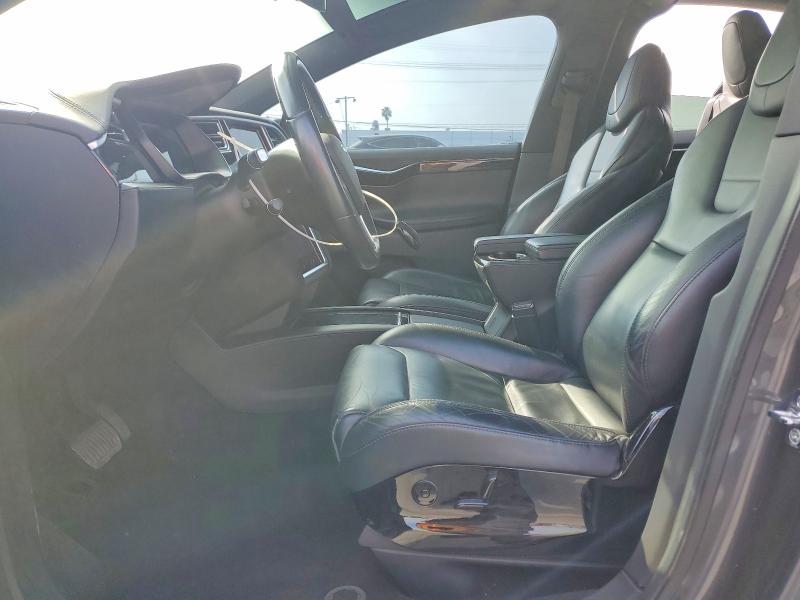 74479485 :رقم المزاد ، 5YJXCAE22GF002303 vin ، 2016 Tesla Model X مزاد بيع