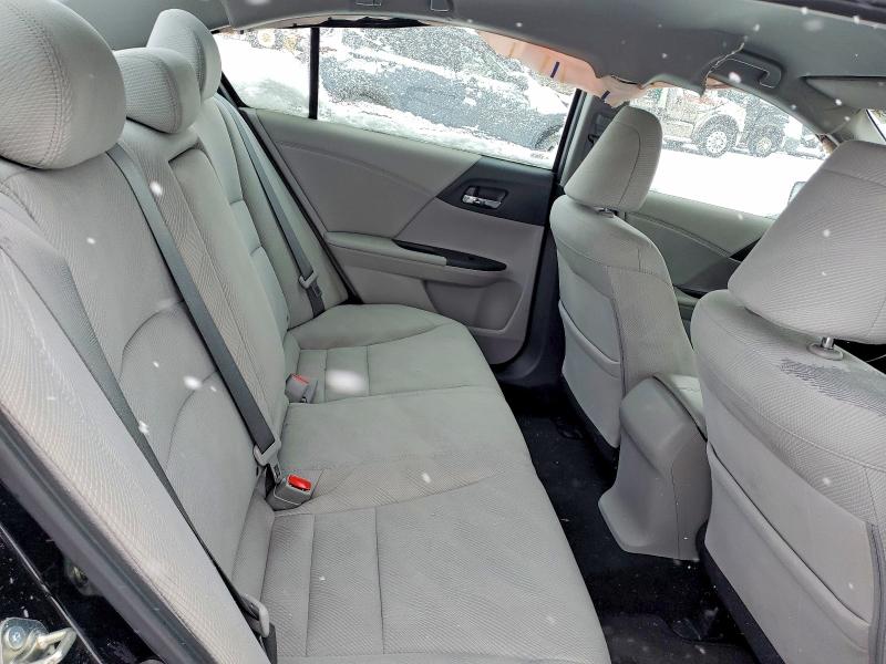 73174775 :رقم المزاد ، 1HGCR2F3XHA807620 vin ، 2017 Honda Accord مزاد بيع