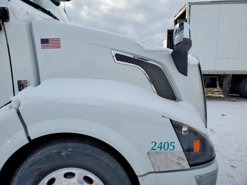 2017 Volvo Vnl მანქანა იყიდება აუქციონზე, vin: 4V4NC9EH0HN982194, აუქციონის ნომერი: 98573395