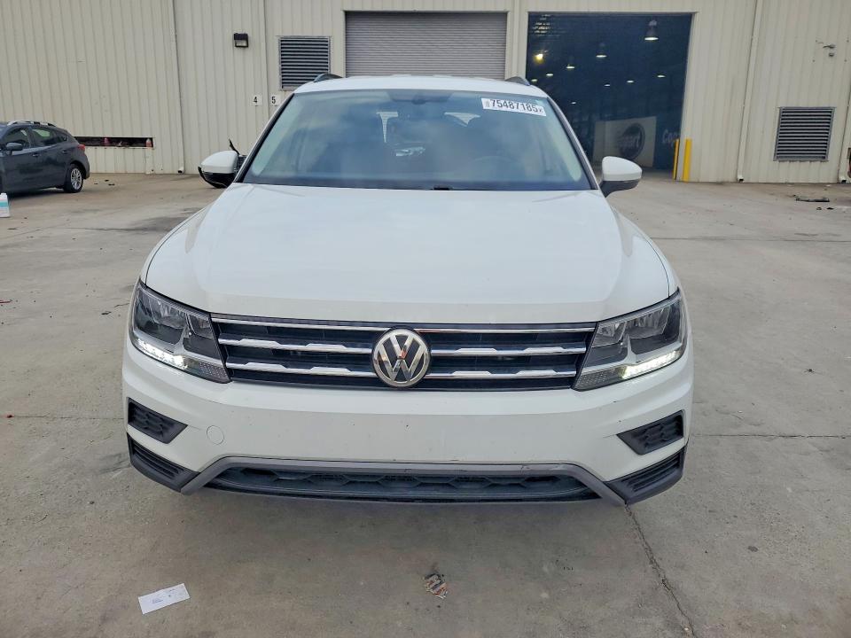 2020 Volkswagen Tiguan მანქანა იყიდება აუქციონზე, vin: 3VV3B7AX7LM160794, აუქციონის ნომერი: 75487185