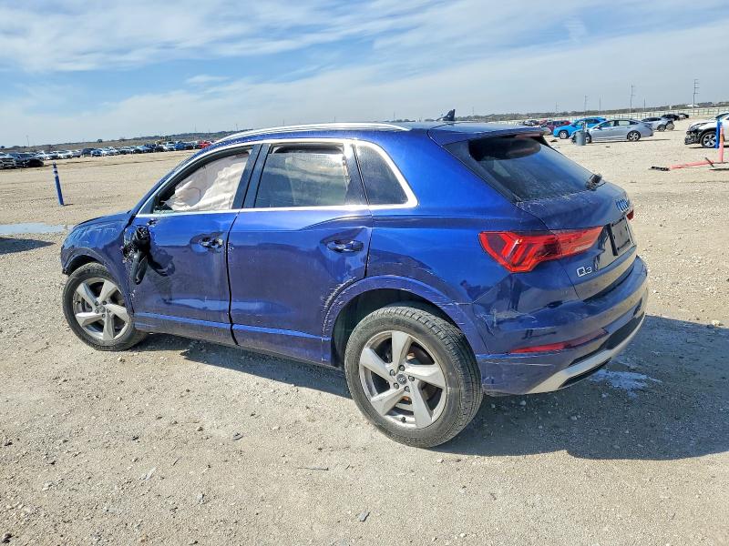 74458405 :رقم المزاد ، WA1AUCF39M1075012 vin ، 2021 Audi Q3 مزاد بيع