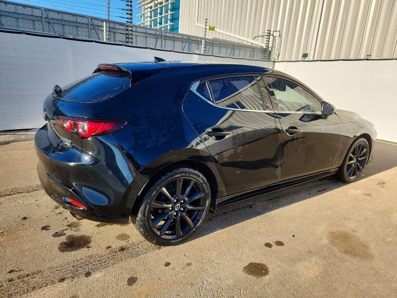 Продажа на аукционе авто 2022 Mazda 3 Premium, vin: JM1BPBMY8N1510565, номер лота: 73050125
