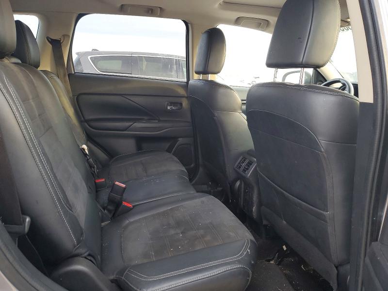 Продаж на аукціоні авто 2019 Mitsubishi Outlander, vin: JA4AD3A35KZ007585, номер лоту: 74250535