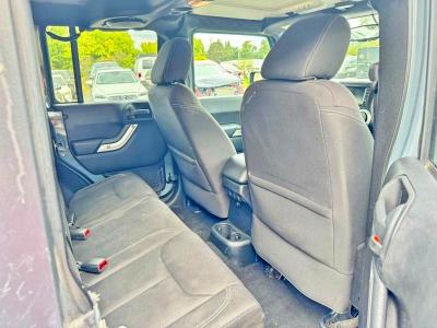 2014 Jeep Wrangler U მანქანა იყიდება აუქციონზე, vin: 1C4BJWEG1EL304085, აუქციონის ნომერი: 74501765