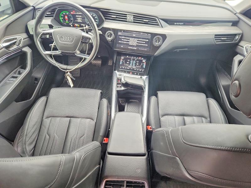 2024 Audi Q8 E-tron მანქანა იყიდება აუქციონზე, vin: WA16ABGE8RB008525, აუქციონის ნომერი: 75685295