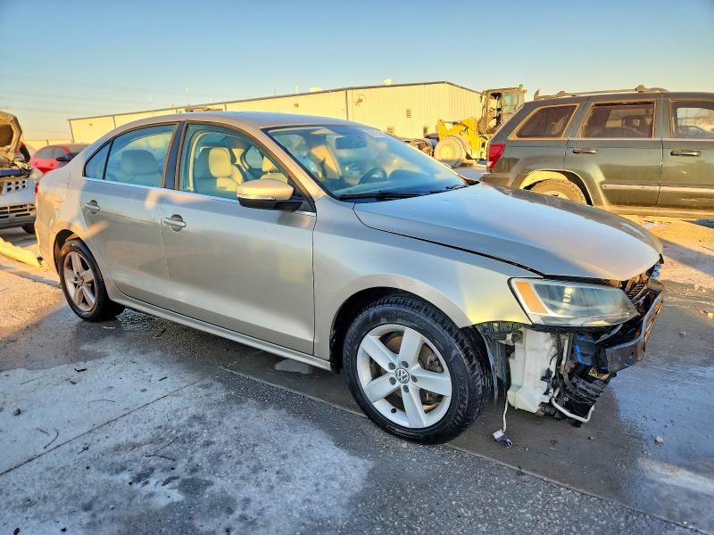 99131545 :رقم المزاد ، 3VWLL7AJ7DM248265 vin ، 2013 Volkswagen Jetta مزاد بيع