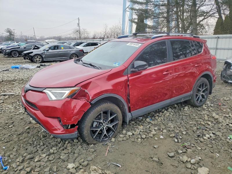 Auction sale of the 2018 Toyota Rav4, vin: JTMJFREVXJD253123, lot number: 99816495