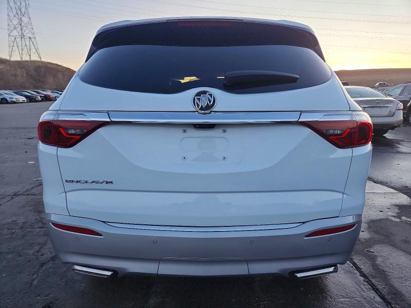 2022 Buick Enclave მანქანა იყიდება აუქციონზე, vin: 5GAEVBKW8NJ115923, აუქციონის ნომერი: 99068595