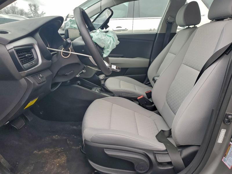 93422805 :رقم المزاد ، 3KPA24AD1ME385024 vin ، 2021 Kia Rio Lx مزاد بيع