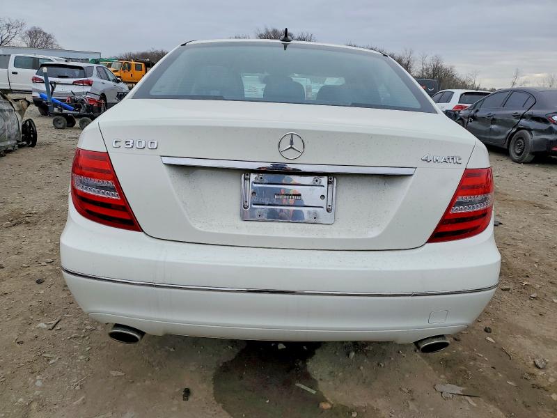 Продаж на аукціоні авто 2012 Mercedes-benz C, vin: WDDGF8BB2CA633114, номер лоту: 98894315