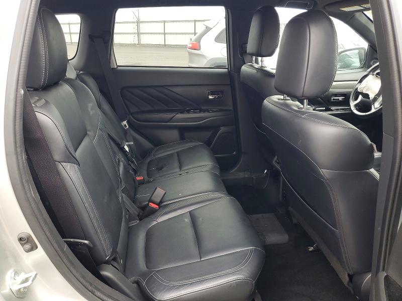 Продаж на аукціоні авто 2022 Mitsubishi Outlander, vin: JA4J2VA70NZ066133, номер лоту: 74665875