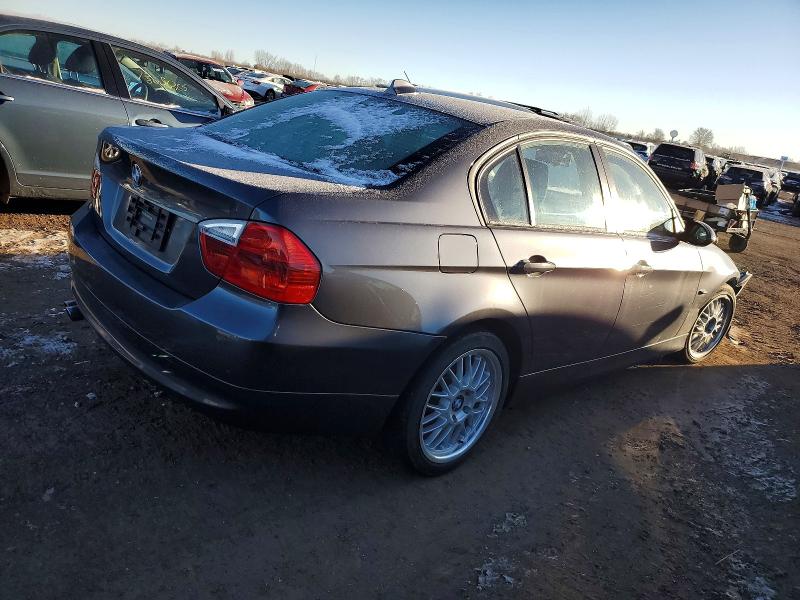 72680785 :رقم المزاد ، WBAVA37517NE27013 vin ، 2007 Bmw 328 مزاد بيع