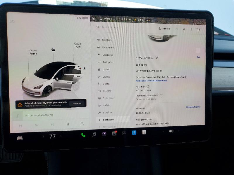 Продажа на аукционе авто 2023 Tesla Model 3, vin: 5YJ3E1EA4PF593394, номер лота: 73606565