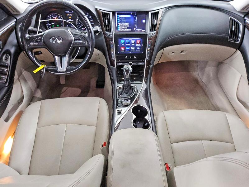 93080765 :رقم المزاد ، JN1EV7AP1JM360239 vin ، 2018 Infiniti Q50 مزاد بيع