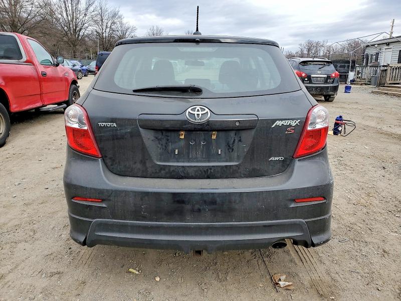 99015895 :رقم المزاد ، 2T1LE4EE5AC013733 vin ، 2010 Toyota Corolla Matrix مزاد بيع