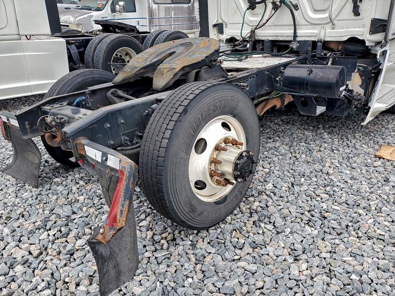 2017 Freightliner Cascadia 113 მანქანა იყიდება აუქციონზე, vin: 3AKBGADV5HSJD0486, აუქციონის ნომერი: 61036826